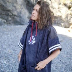 Poncho Surf Adulte Saint Jacques Wetsuits Vianney -Sports Nautiques Série Magasin poncho surf adulte saint jacques wetsuits vianney 1